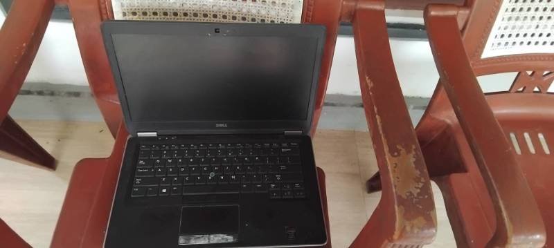 Lap top for sale