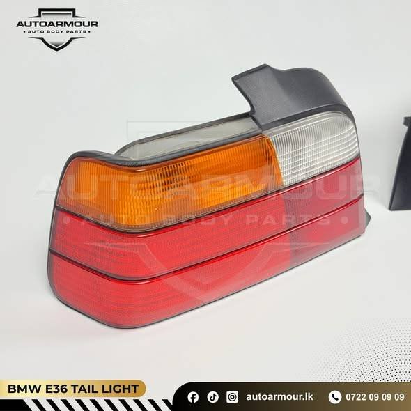 🚗 BMW E36 GENUINE OEM TAIL LIGHT FOR SALE 🚗