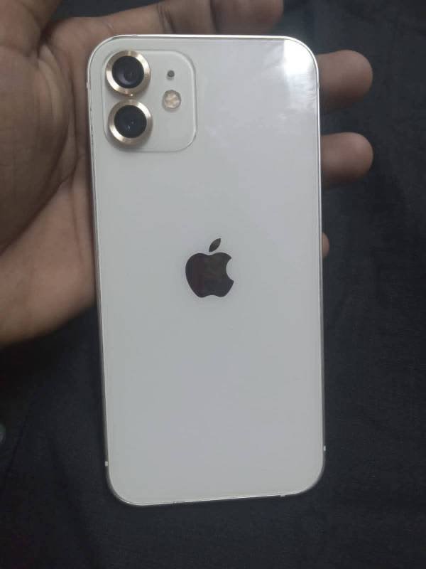iPhone 12