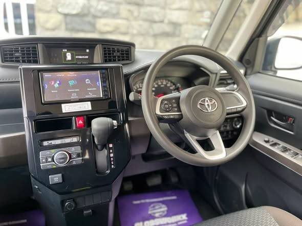Toyota Roomy G 2023