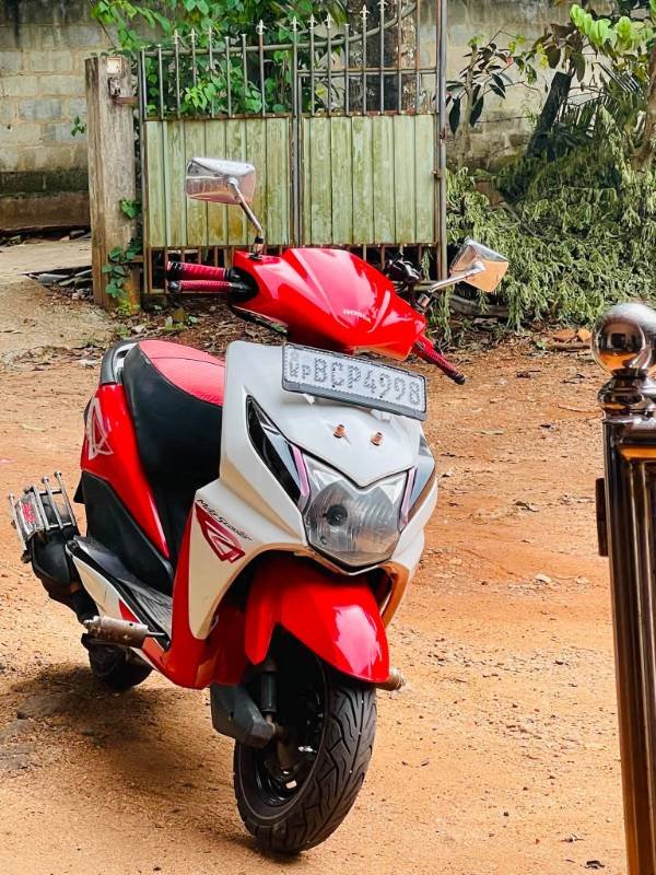 Honda dio for sale