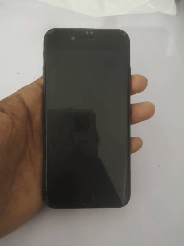 I phone  se 2 for sale