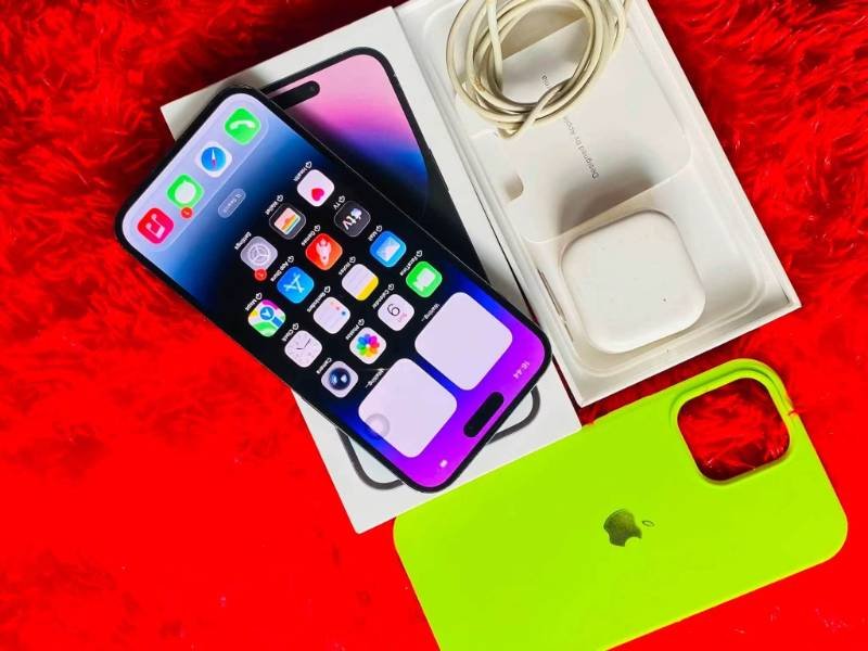 Apple 14 pro max’s