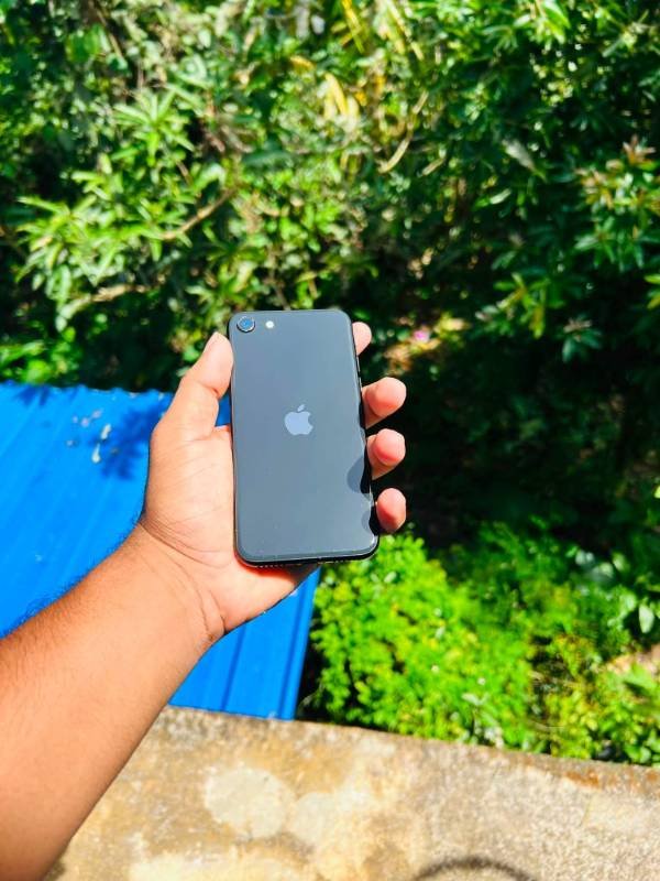 I phone se 2