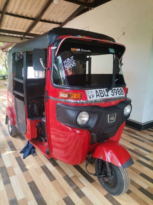 bajaj threeweel for sale