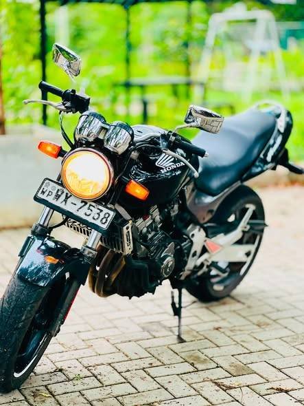 Honda Hornet 250