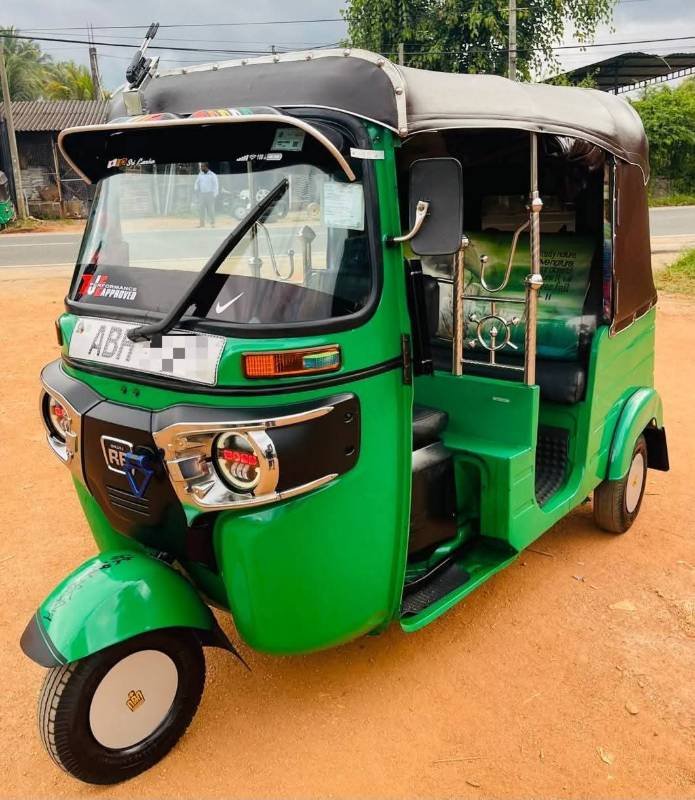 Bajaj Threeweel for sale