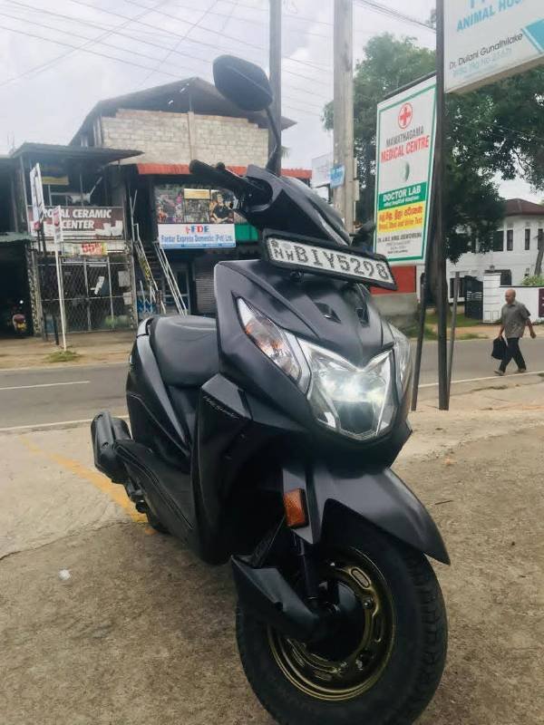 Honda Dio 2020