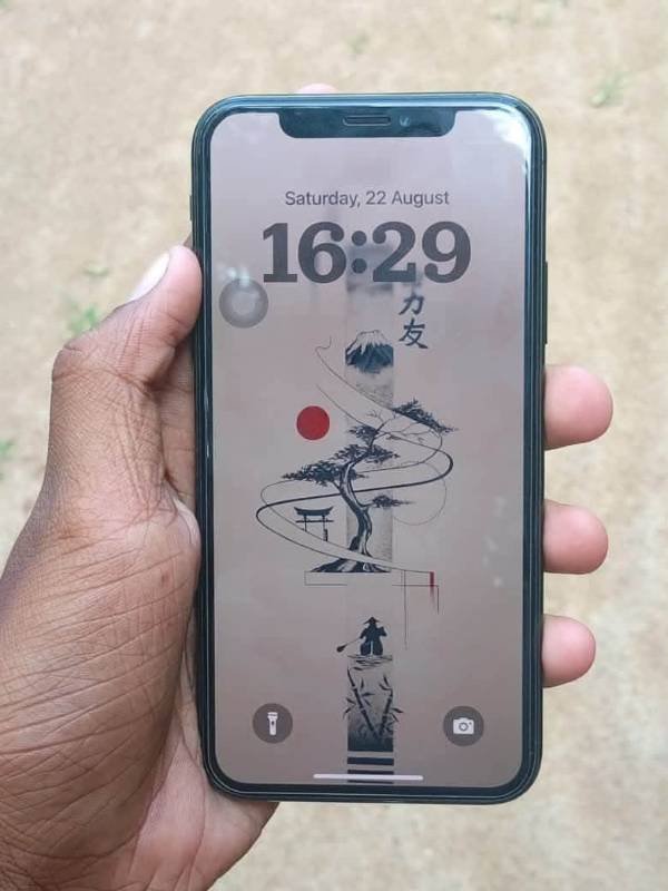 I phone XS for sale