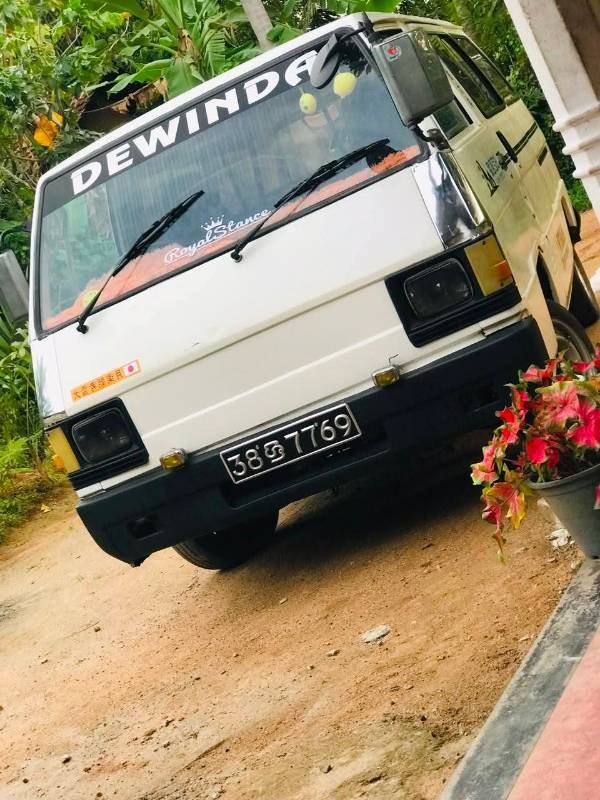 Mitsubishi l300 ,