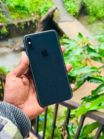 Xs max