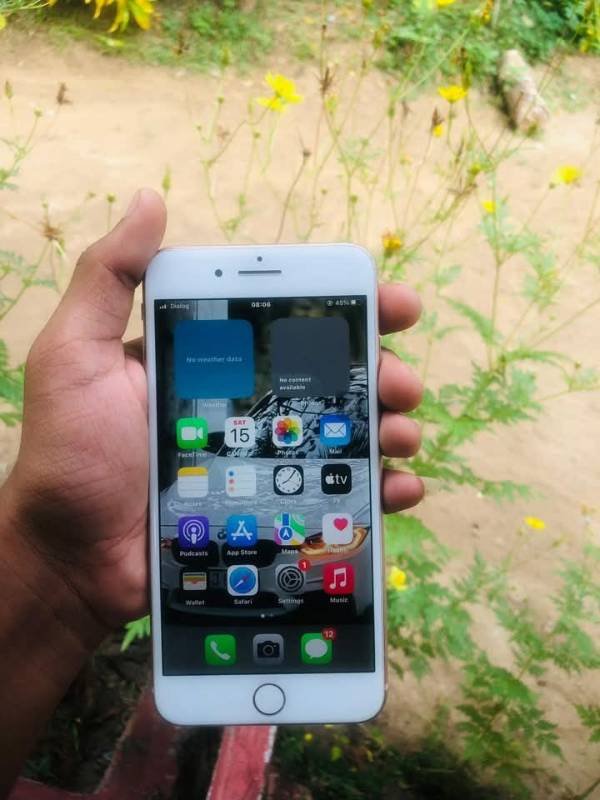 I phone  8 plus for sale