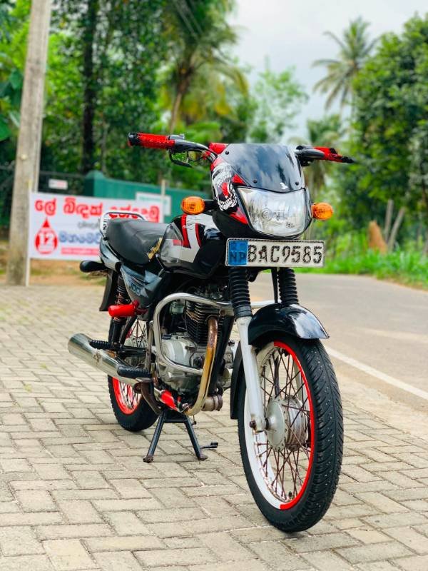 Bajaj CT100 for sale