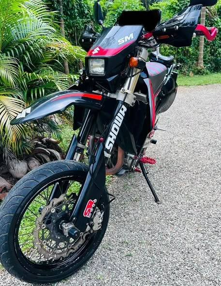 Suzuki DRZ 400SM