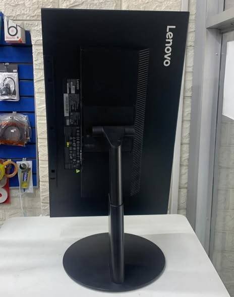 Lenevo thinkvision T24-10 Framless