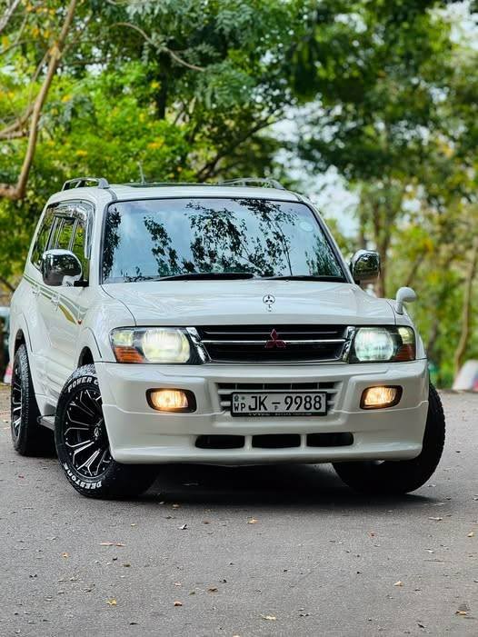 Mitsubishi Montero
