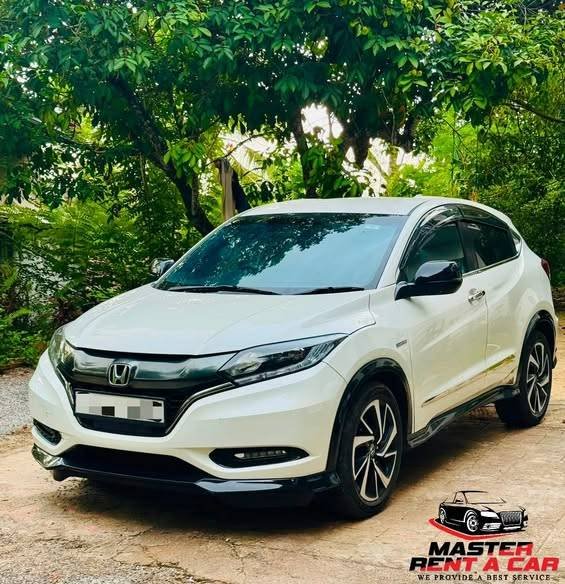 Honda Vezel(RS)  Available For Rent