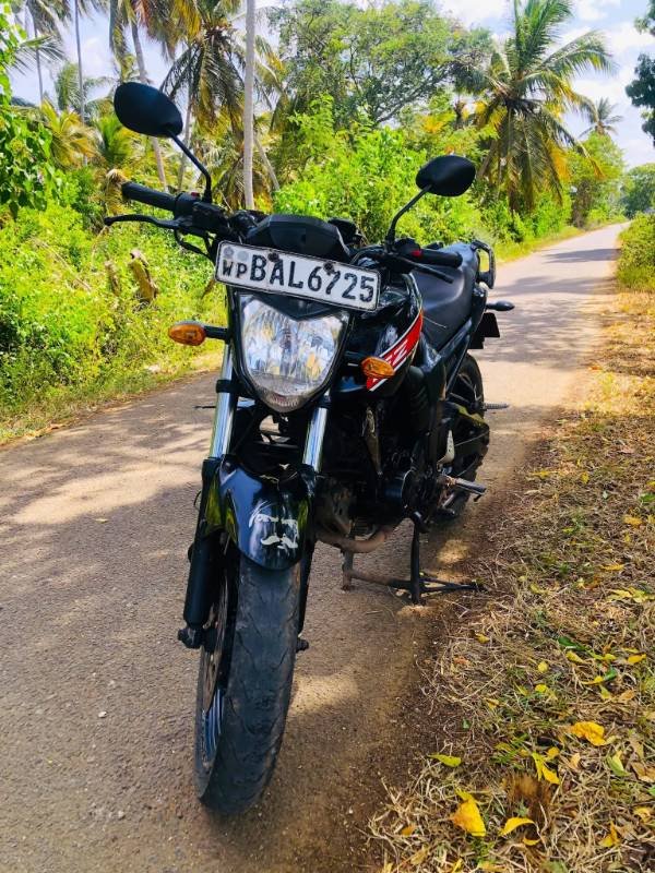 Yamaha FZ for sale
