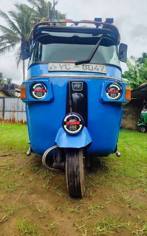 Bajaj 4 stroke Threeweel for sale