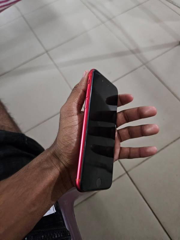 I phone se 2 for sale