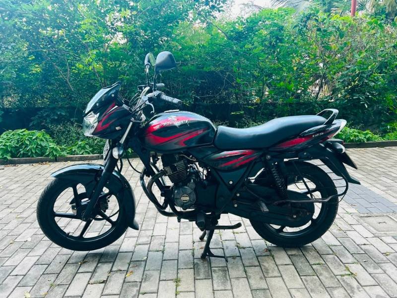 Bajaj discovry for sale