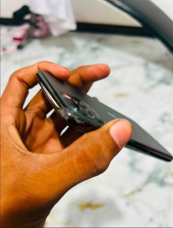 I phone 11 pro for sale