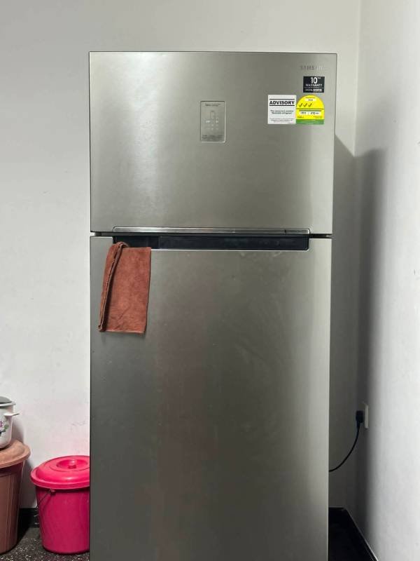 FRIDGE