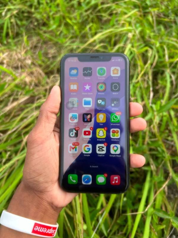 I phone XR for sale