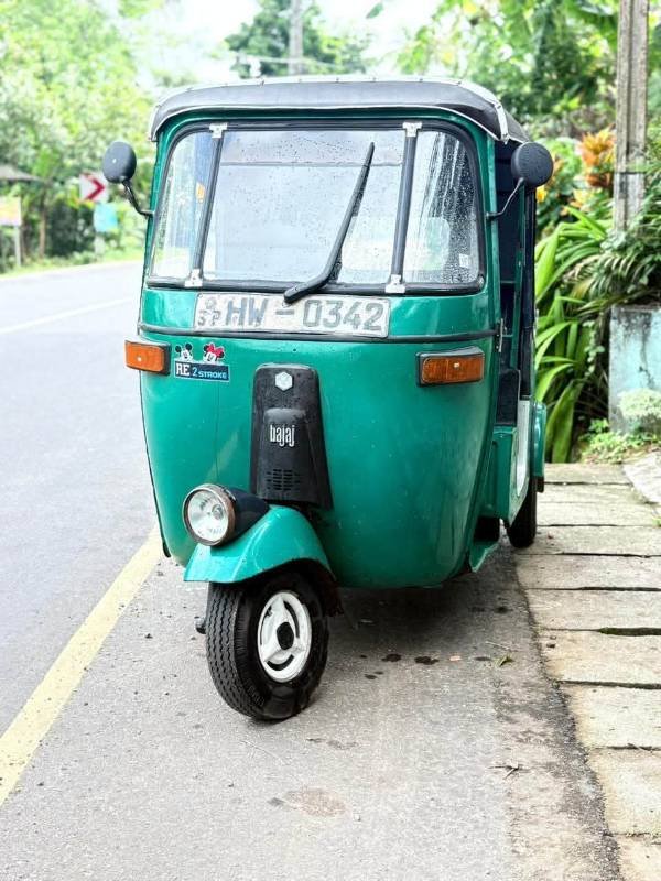 Bajaj Threeweel for sale