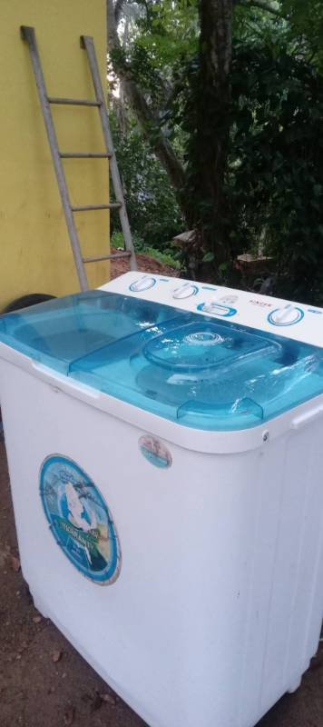 Washing maching for sale