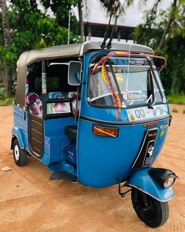 Bajaj Threeweel for sale